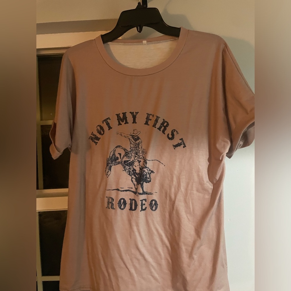 NWOT Graphic tee